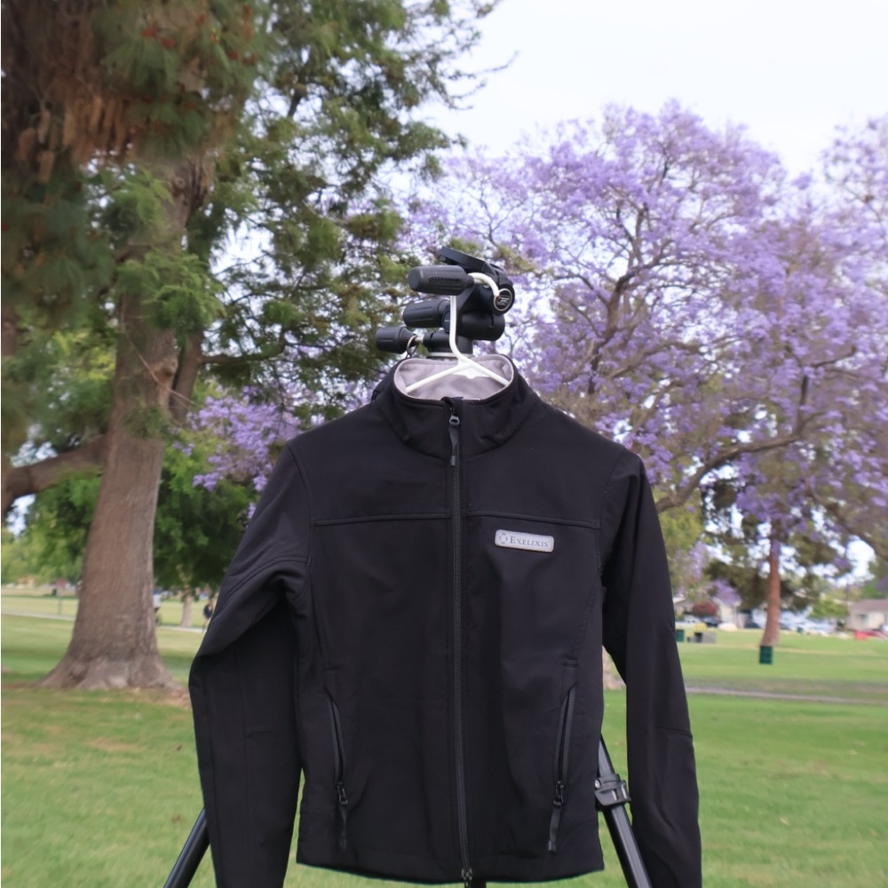 Exelixis Black Thermal Athletic Jacket Women’s Small Softshell Full Zip